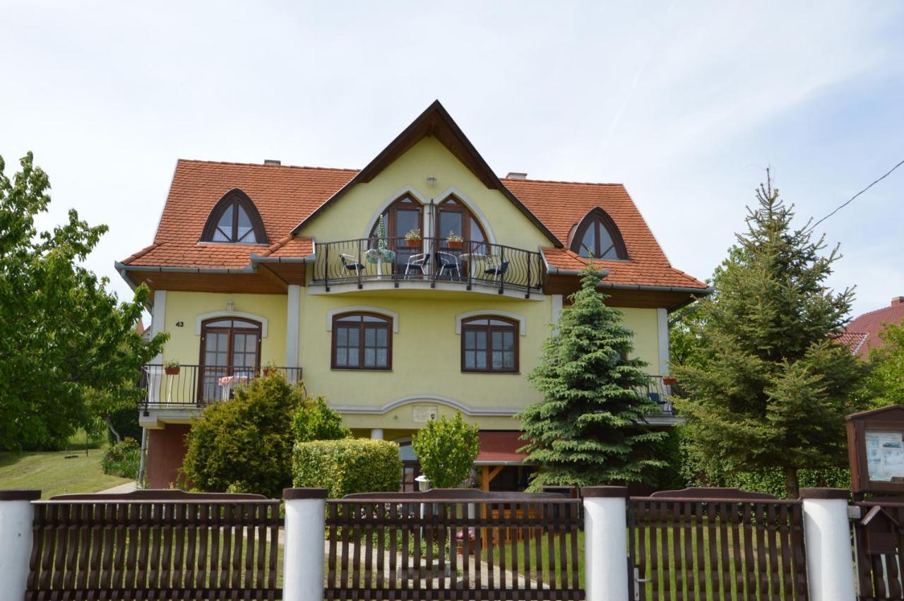 Katalin App. Zalagyoengye Apartment Zalakaros Exterior photo